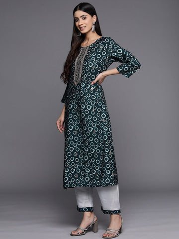 Varanga Women Blue Printed Kurta Paired With Contrast Bottom And Embroidered Dupatta